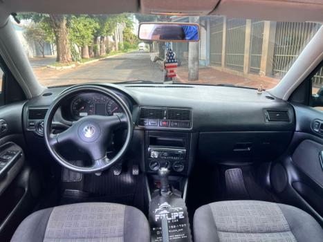 VOLKSWAGEN Golf 1.6 4P, Foto 7