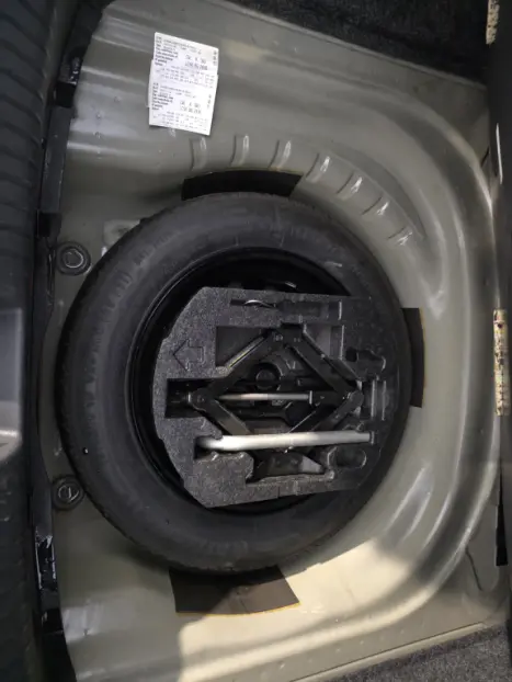 VOLKSWAGEN Jetta 1.4 4P 250 TSI R-LINE AUTOMÁTICO, Foto 7 VOLKSWAGEN Jetta 1.4 4P 250 TSI R-LINE AUTOMÁTICO, Foto 7