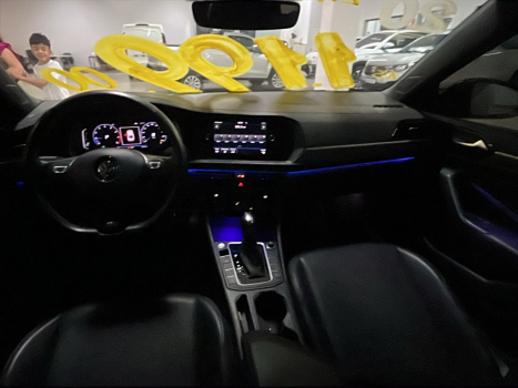 VOLKSWAGEN Jetta 1.4 4P 250 TSI R-LINE AUTOMTICO, Foto 9