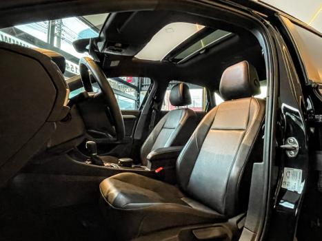 VOLKSWAGEN Jetta 1.4 4P 250 TSI R-LINE AUTOMTICO, Foto 3