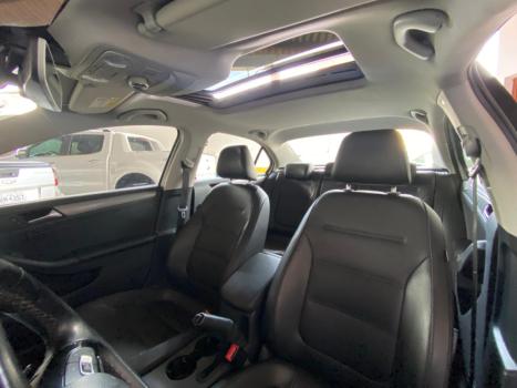 VOLKSWAGEN Jetta 1.4 16V 4P TSI COMFORTLINE AUTOM�TICO, Foto 12