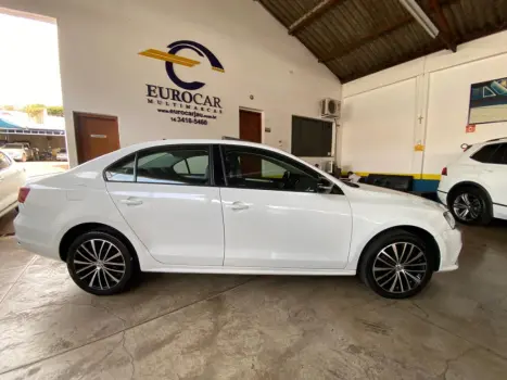 VOLKSWAGEN Jetta 1.4 16V 4P TSI COMFORTLINE AUTOM�TICO, Foto 15