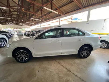 VOLKSWAGEN Jetta 1.4 16V 4P TSI COMFORTLINE AUTOM�TICO, Foto 16