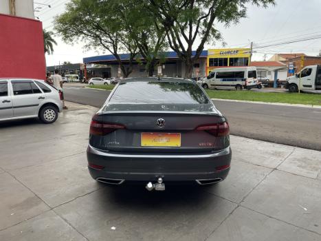 VOLKSWAGEN Jetta 1.4 4P 250 TSI R-LINE AUTOMTICO, Foto 5