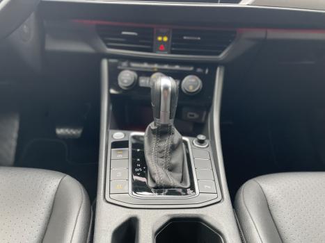 VOLKSWAGEN Jetta 1.4 4P 250 TSI R-LINE AUTOMTICO, Foto 7