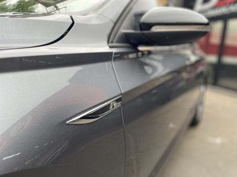 VOLKSWAGEN Jetta 1.4 4P 250 TSI R-LINE AUTOMTICO, Foto 17