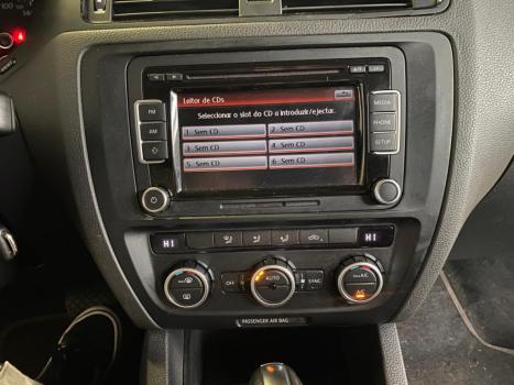 VOLKSWAGEN Jetta 2.0 4P CONFORTLINE TIPTRONIC AUTOMTICO, Foto 14