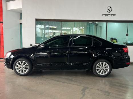 VOLKSWAGEN Jetta 2.0 4P FLEX AUTOMTICO, Foto 2