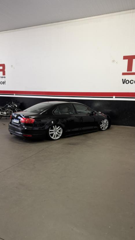 VOLKSWAGEN Jetta 2.0 4P COMFORTLINE TIPTRONIC AUTOM�TICO, Foto 2