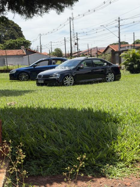 VOLKSWAGEN Jetta 2.0 4P COMFORTLINE TIPTRONIC AUTOM�TICO, Foto 3