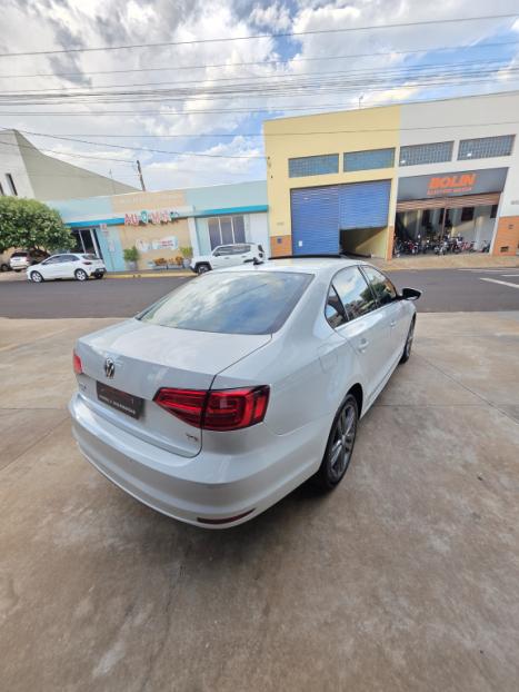 VOLKSWAGEN Jetta 2.0 4P TSI HIGHLINE 211 CV AUTOM�TICO, Foto 10