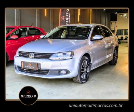 VOLKSWAGEN Jetta 2.0 4P TSI HIGHLINE 211 CV AUTOM�TICO, Foto 3