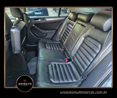 VOLKSWAGEN Jetta 2.0 4P TSI HIGHLINE 211 CV AUTOM�TICO, Foto 9