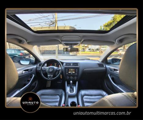 VOLKSWAGEN Jetta 2.0 4P TSI HIGHLINE 211 CV AUTOM�TICO, Foto 13
