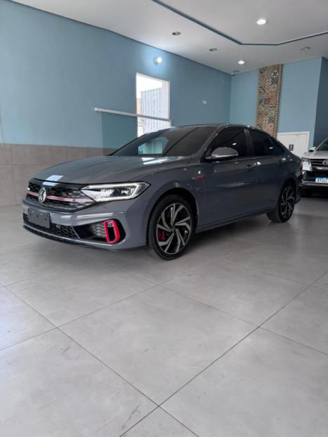 VOLKSWAGEN Jetta 2.0 4P 350 TSI GLI AUTOM�TICO DSG, Foto 2