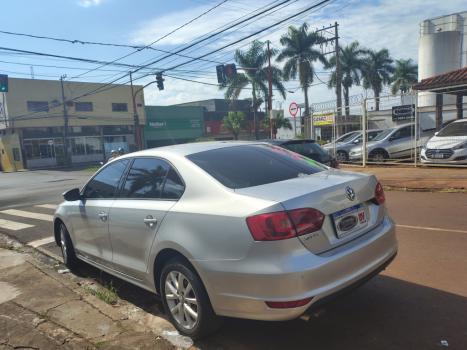 VOLKSWAGEN Jetta 2.0 4P COMFORTLINE FLEX, Foto 9