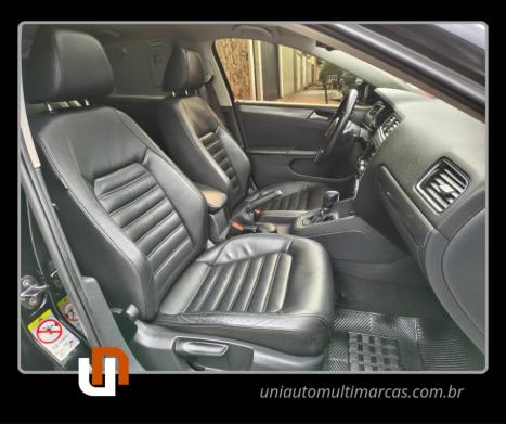 VOLKSWAGEN Jetta 2.0 4P TSI HIGHLINE 211 CV AUTOM�TICO, Foto 9