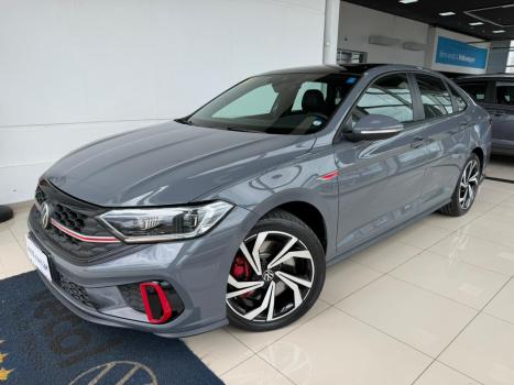 VOLKSWAGEN Jetta 2.0 4P 350 TSI GLI AUTOMÁTICO DSG, Foto 3