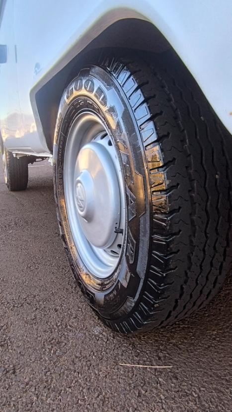 VOLKSWAGEN Kombi 1.6 STD 9 LUGARES, Foto 9