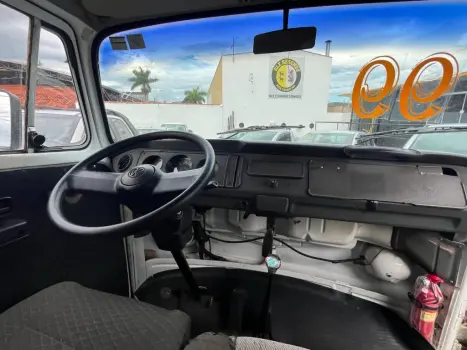 VOLKSWAGEN Kombi 1.6 STD, Foto 10