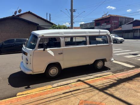 VOLKSWAGEN Kombi 1.6 STD 9 LUGARES, Foto 1