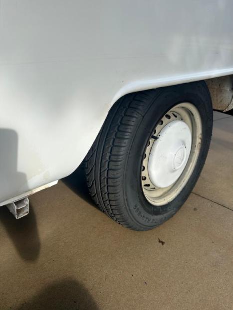 VOLKSWAGEN Kombi 1.6 3P STD MI ESCOLAR, Foto 8