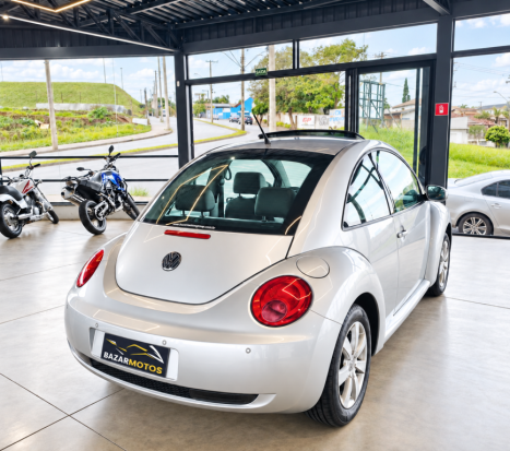 VOLKSWAGEN New Beetle 2.0 MI AUTOM�TICO, Foto 3