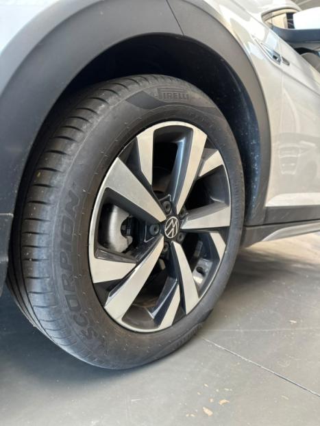 VOLKSWAGEN Nivus 1.0 4P FLEX 200 TSI HIGHLINE TURBO AUTOM�TICO, Foto 9