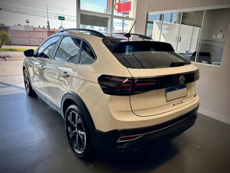 VOLKSWAGEN Nivus 1.0 4P FLEX 200 TSI HIGHLINE TURBO AUTOMTICO, Foto 12