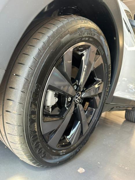 VOLKSWAGEN Nivus 1.0 4P FLEX 200 TSI HIGHLINE TURBO AUTOMTICO, Foto 14