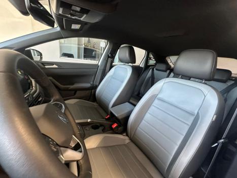 VOLKSWAGEN Nivus 1.0 4P FLEX 200 TSI HIGHLINE TURBO AUTOMTICO, Foto 23