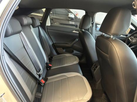 VOLKSWAGEN Nivus 1.0 4P FLEX 200 TSI HIGHLINE TURBO AUTOMTICO, Foto 25