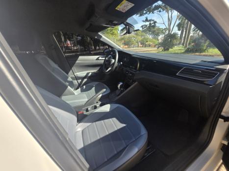 VOLKSWAGEN Nivus 1.0 4P FLEX 200 TSI HIGHLINE TURBO AUTOMÁTICO, Foto 10 VOLKSWAGEN Nivus 1.0 4P FLEX 200 TSI HIGHLINE TURBO AUTOMÁTICO, Foto 10