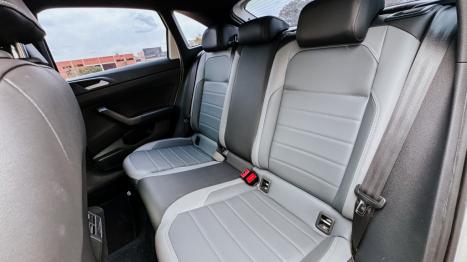 VOLKSWAGEN Nivus 1.0 4P FLEX 200 TSI HIGHLINE TURBO AUTOMTICO, Foto 8