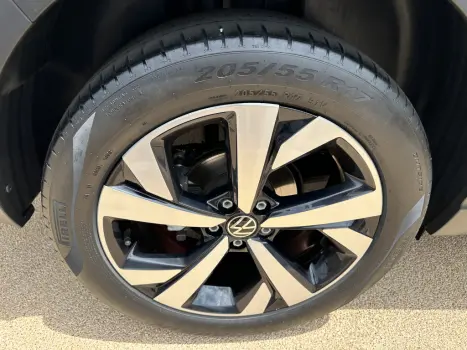 VOLKSWAGEN Nivus 1.0 4P FLEX 200 TSI HIGHLINE TURBO AUTOMTICO, Foto 9