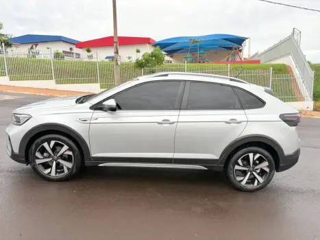 VOLKSWAGEN Nivus 1.0 4P FLEX 200 TSI HIGHLINE TURBO AUTOMTICO, Foto 3