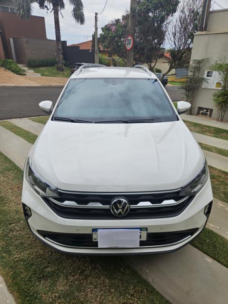 VOLKSWAGEN Nivus 1.0 4P FLEX 200 TSI HIGHLINE TURBO AUTOMÁTICO, Foto 2 VOLKSWAGEN Nivus 1.0 4P FLEX 200 TSI HIGHLINE TURBO AUTOMÁTICO, Foto 2