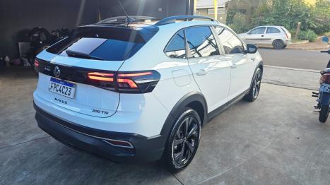 VOLKSWAGEN Nivus 1.0 4P FLEX 200 TSI HIGHLINE TURBO AUTOMTICO, Foto 3