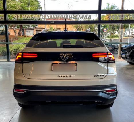 VOLKSWAGEN Nivus 1.0 4P FLEX 200 TSI HIGHLINE TURBO AUTOMTICO, Foto 4