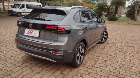 VOLKSWAGEN Nivus 1.0 4P FLEX 200 TSI HIGHLINE TURBO AUTOMTICO, Foto 4