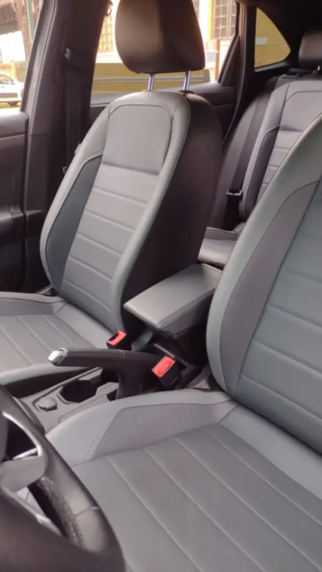 VOLKSWAGEN Nivus 1.0 4P FLEX 200 TSI HIGHLINE TURBO AUTOMTICO, Foto 9