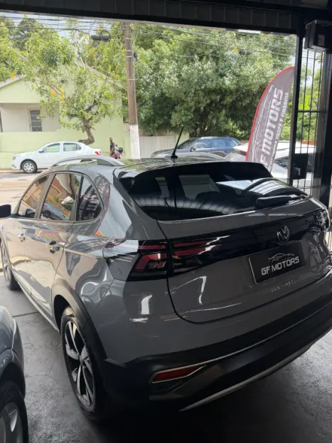 VOLKSWAGEN Nivus 1.0 4P FLEX 200 TSI HIGHLINE TURBO AUTOM�TICO, Foto 13