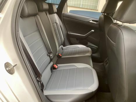VOLKSWAGEN Nivus 1.0 4P FLEX 200 TSI HIGHLINE TURBO AUTOMTICO, Foto 17