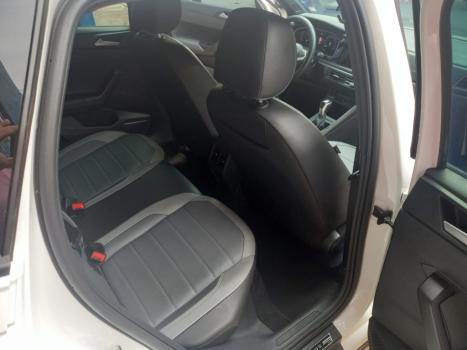 VOLKSWAGEN Nivus 1.0 4P FLEX 200 TSI HIGHLINE TURBO AUTOMTICO, Foto 10