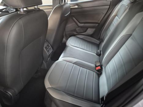 VOLKSWAGEN Nivus 1.0 4P FLEX 200 TSI HIGHLINE TURBO AUTOMTICO, Foto 6