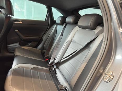 VOLKSWAGEN Nivus 1.0 4P FLEX 200 TSI HIGHLINE TURBO AUTOM�TICO, Foto 6