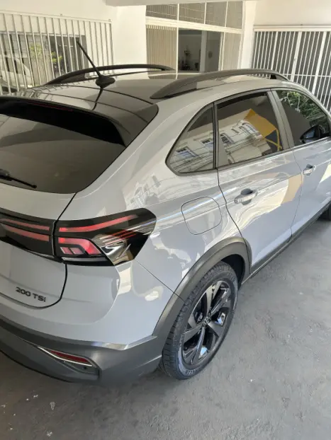 VOLKSWAGEN Nivus 1.0 4P FLEX 200 TSI HIGHLINE TURBO AUTOMTICO, Foto 6
