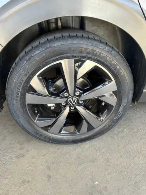 VOLKSWAGEN Nivus 1.0 4P FLEX 200 TSI HIGHLINE TURBO AUTOMTICO, Foto 8