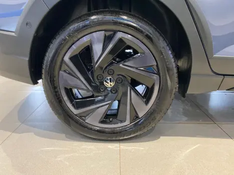 VOLKSWAGEN Nivus 1.0 4P FLEX 200 TSI HIGHLINE TURBO AUTOMTICO, Foto 8