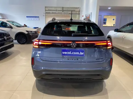 VOLKSWAGEN Nivus 1.0 4P FLEX 200 TSI HIGHLINE TURBO AUTOMTICO, Foto 10